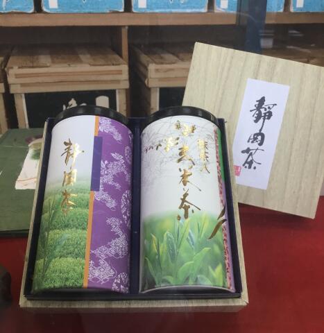 9位! 口コミ数「1件」評価「5」静岡県内産　特上煎茶（初緑）・抹茶入り玄米茶詰合せセット