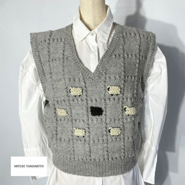 ڤդ뤵Ǽǡ284 SHEEP MOTIF VEST