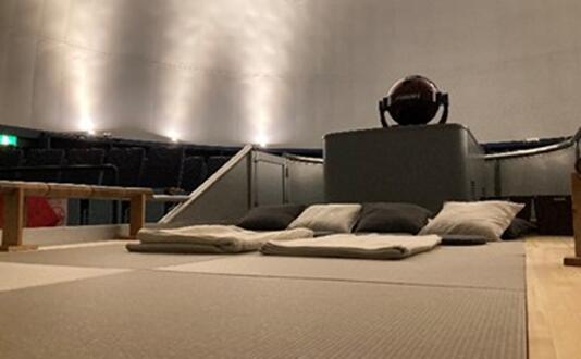 【ふるさと納税】貸切プラネタリウム あの日の夜空をもう一度、特別席でプレミアムな星空体験 2