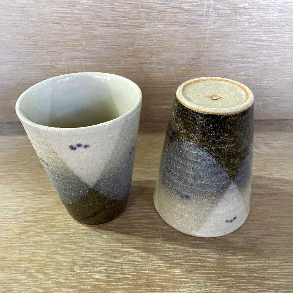 【ふるさと納税】【瀬戸焼】酸化志野釉かけ分け柄　タンブラー　中・中セット【生宝陶苑】/ 湯呑 ビール グラス[BBBW006]