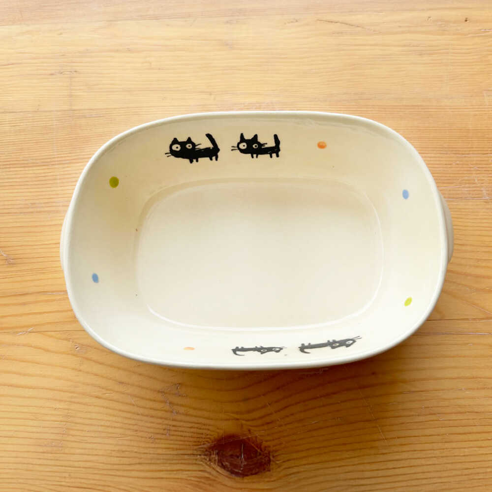 【ふるさと納税】【瀬戸焼】子供用食器5点セット （黒ねこ）贈答品対応【窯元SOUSEN】/食育 子育て ギフト[BBCQ008]