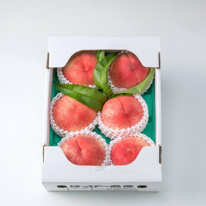 【ふるさと納税】【2025年6月受付開始】はっぴー農産の桃(あかつき)約2kg箱(6玉) | 桃 もも フルーツ 果物 くだもの 食品 人気 おすすめ 送料無料のサムネイル