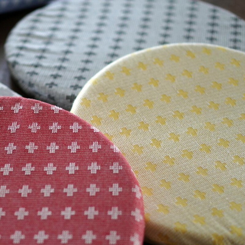 【ふるさと納税】刺し子クッション【丸形】【豊富なカラーバリエーションからご選択ください】 三河木綿 刺繍 刺し子 和風 クッション イス インテリア 伝統 工芸品 気持ちいい 愛知県 知立市 送料無料