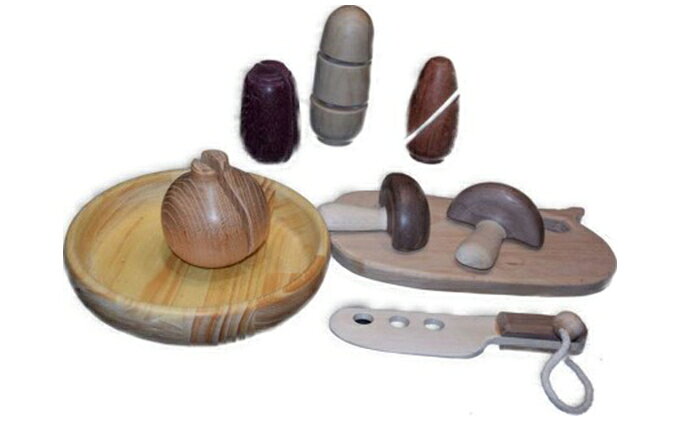 【ふるさと納税】手作り木のおもちゃ　ザックリ切れるお野菜セット 玩具 工芸品 手づくり木のおもちゃ 　お届け：※寄附ご入金後、発送までに3ヶ月程度いただく場合がございます。