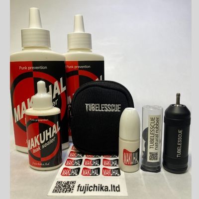 内容TUBELESSCUE（セット）×1MAKUHAL(137ml)×2MAKUHAL(20ml)×1事業者有限会社フジチカ備考※画像はイメージです。※こちらの商品は【名入れ無し】となります。※取扱い説明はQRコードで確認出来ます。※他社のシーラントでは修理出来ません専用パンク防止剤（MAKUHAL）を使用してください。（特許申請中） ・ふるさと納税よくある質問はこちら ・寄附申込みのキャンセル、返礼品の変更・返品はできません。あらかじめご了承ください。【ふるさと納税】TUBELESSCUEセット（パンク修理キット）（名入れ無）　【 チューブレスタイヤパンク修理キット 修理キット ロードバイク専用 】 この商品は自転車用チューブレスタイヤ、パンク修理キット（ロードバイク専用）として開発されました。この修理キット（TUBELESSCUE）とパンク防止剤（MAKUHAL)の併用で、自転車からタイヤを外さず外側からパンク修理が出来ます。修理後はパンク防止剤とゴムパッチが同じ材質（ラテックス）で出来ていますから、一体化し完全修復が可能となります。 寄附金の用途について 「ふれあい、ささえあい」ホッとやすらぐまちづくり（子育て・健康・福祉） 「歴史・文化・愛着」誇りをはぐくむまちづくり（教育・文化） 「住み続けられる」安全・安心なまちづくり（環境・安全） 「ちょうどいい」快適・便利なまちづくり（都市基盤・産業） 「みんなで取り組む」元気なまちづくり（行財政・共生） その他のまちづくり全般 蟹江町におまかせ 受領証明書及びワンストップ特例申請書のお届けについて 入金確認後、注文内容確認画面の【注文者情報】に記載の住所にお送りいたします。 発送の時期は、入金確認後1～2週間程度を目途に、お礼の特産品とは別にお送りいたします。 ■　ワンストップ特例について ワンストップ特例をご利用される場合、1月10日までに申請書が当庁まで届くように発送ください。 マイナンバーに関する添付書類に漏れのないようご注意ください。 ▽申請書のダウンロードはこちら