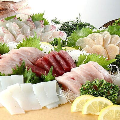 【ふるさと納税】 まるは食堂 旅館 食事券 4名 豪華 お造り 板盛 付き コース ( ふるさと納税 お食事券 ふるさと納税 まるは ふるさと納税 南知多 豊浜本店 まるは 食堂 観光 グルメ レジャー チケット 旅行 ) 人気 おすすめ 愛知県 南知多町 f234451-minamichita-10000015 愛知県南知多町 サンプル画像3