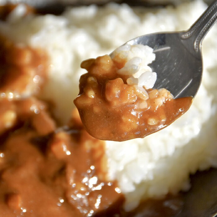 【ふるさと納税】権現米 コシヒカリ と松阪牛カレーのセット【2人前】松阪牛ビーフカレー1人前 2個 野大豆の甘納豆1袋 権現米 コシヒカリ 300g 約2合 レトルトカレー 三重県産 米 こしひかり …