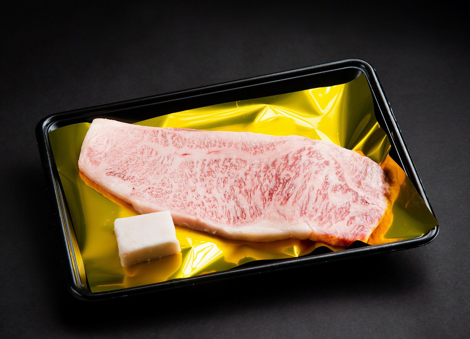 松阪牛 特選 サーロイン ステーキ 200g(1枚入) B-53/冷凍 瀬古食品 ふるさと納税 牛肉 松阪肉 名産 ブランド 霜ふり本舗 三重県 大紀町