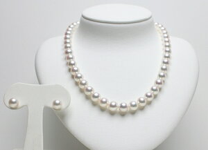 【ふるさと納税】 真珠 ネックレス ピアス セット 9.0-9.5mm K14 WG 大粒 希少 アコヤ真珠 アクセサリー ファッション ジュエリー akoya パール 高級 プレゼント 贈り物 贈答品 お祝い 誕生日 記念日 冠婚葬祭 結婚式 卒業式 入学式 三重県 伊勢 志摩 南伊勢町 パールハヤシ