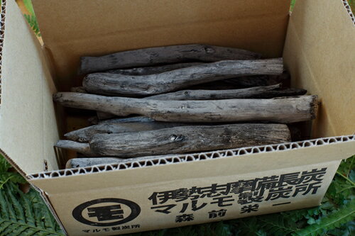 【ふるさと納税】伊勢志摩 備長炭 極細長 約1kg/マルモ 製炭所 BBQ 料理 炭火 七輪 囲炉裏 火鉢 キャンプ通販格安セール情報 楽天 通販