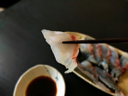 【ふるさと納税】 （冷凍） 海鮮丼 鯛 200g 刺身 刺し身 城水産 たい スライス 昆布〆 昆布 鯛茶漬け 茶漬け お手軽 新鮮 魚 魚介 海鮮 海産物 海 特産品 海の幸 産地直送 国産 三重 南伊勢 伊勢志摩 f244724-minamiise-10000611 三重県南伊勢町 サンプル画像2