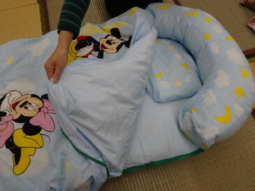 【ふるさと納税】みのむしふとんディズニー 9点セット「三日月のミッキーマウスとミニーマウス」