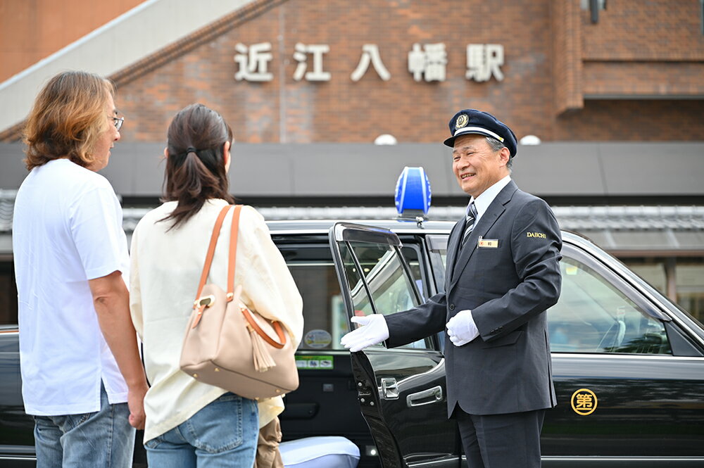 【ふるさと納税】【ふるさと納税限定ツアー】水郷の街で非日常体験、湖上で味わう厳選近江牛その2