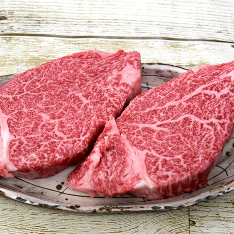 【ふるさと納税】【12/10までの決済完了で年内発送】肉 牛肉 近江牛 ヒレ ステーキ 300g (2枚入) | 甲賀市 国産牛 ブランド牛 ヒレ肉 赤身肉 高級部位 ステーキ用 人気 おすすめ 牛肉 和牛 厚切り 焼肉 BBQ ギフト 贈答用