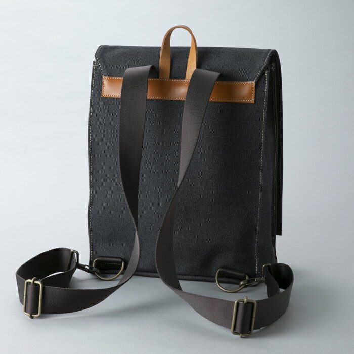 【ふるさと納税】【J-202】Kii工房　帆布かばん　ニューかぶせ型リュック　先染め黒 【高島屋選定品】