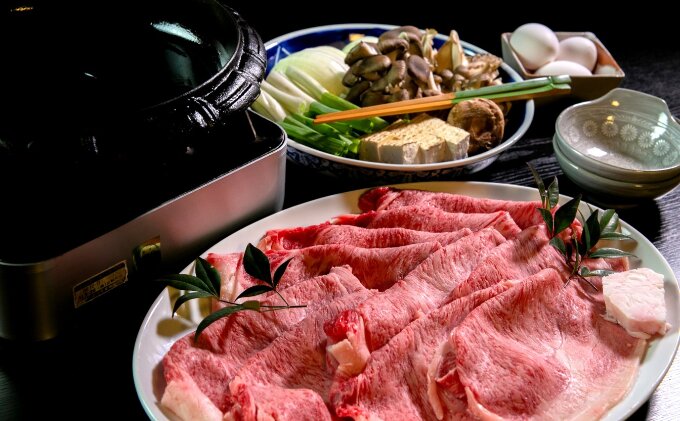 【ふるさと納税】近江牛 すき焼き肉 上ロース 霜降り 800g 冷蔵 牛肉 すき焼き スライス 薄切り すき焼き用 すき焼き用肉 牛ロース ロース肉 黒毛和牛 和牛 国産牛 国産牛肉 ブランド牛 日本三大和牛 お肉 肉 精肉店 近江屋 滋賀 滋賀県 米原市 f252140-maibara-10000524 滋賀県米原市 サンプル画像3