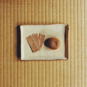 【ふるさと納税】【本家尾張屋】そば餅・蕎麦板 詰合せ 中 | そば餅 蕎麦板 饅頭 京都府 京都市 京都 お土産 セット 詰め合わせ 逸品 お取り寄せ グルメ ご当地 ギフト お祝い 内祝い 本家尾張屋