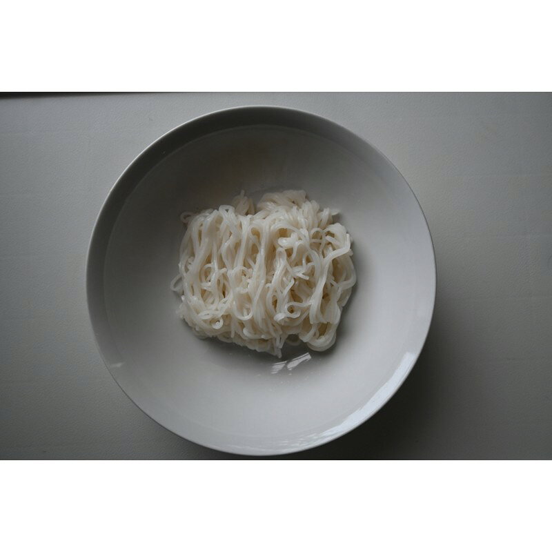 【ふるさと納税】白米麺10袋セット 国産 米麺 米 麺 時短食品 グルテンフリー ヴィーガン ヘルシー 馬鈴薯デンプン 麺類 防災食 ふるさと納税 麺 f262129-kyotango-10004000 京都府京丹後市 サンプル画像3