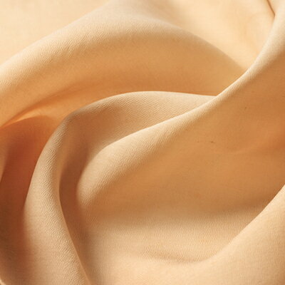 【ふるさと納税】丹後シルク枕カバー　丹後の間伐材で染めた絹100%の国産寝具　ベージュ(原木染) 【高島屋選定品】【1604396】