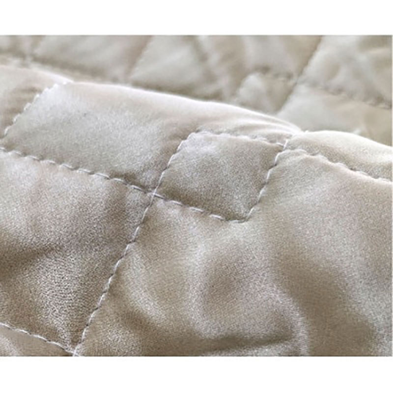 【ふるさと納税】枕カバー Mサイズ 43×63cm ベージュ 美髪 ケア シルク 100% サテン 枕パッド 枕パット 枕 カバー 洗える シルクの枕カバー 髪 美容 日本製 寝具 大阪 大阪府 岸和田市　お届け：お申し込み後、3週間程度で順次発送予定