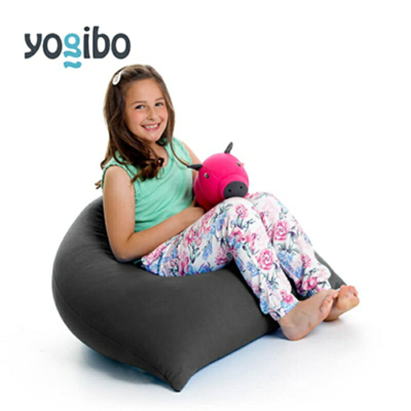 【ふるさと納税】ビーズクッション ヨギボー ピラミッド ダークグレー Yogibo Pyramid 子ども用 小型 三角形 座椅子 洗えるカバー インテリア ギフト プレゼント 贈り物 結婚祝い 誕生日 おすすめ　お届け：入金確認後、約1ヶ月～2か月お時間を頂く場合があります