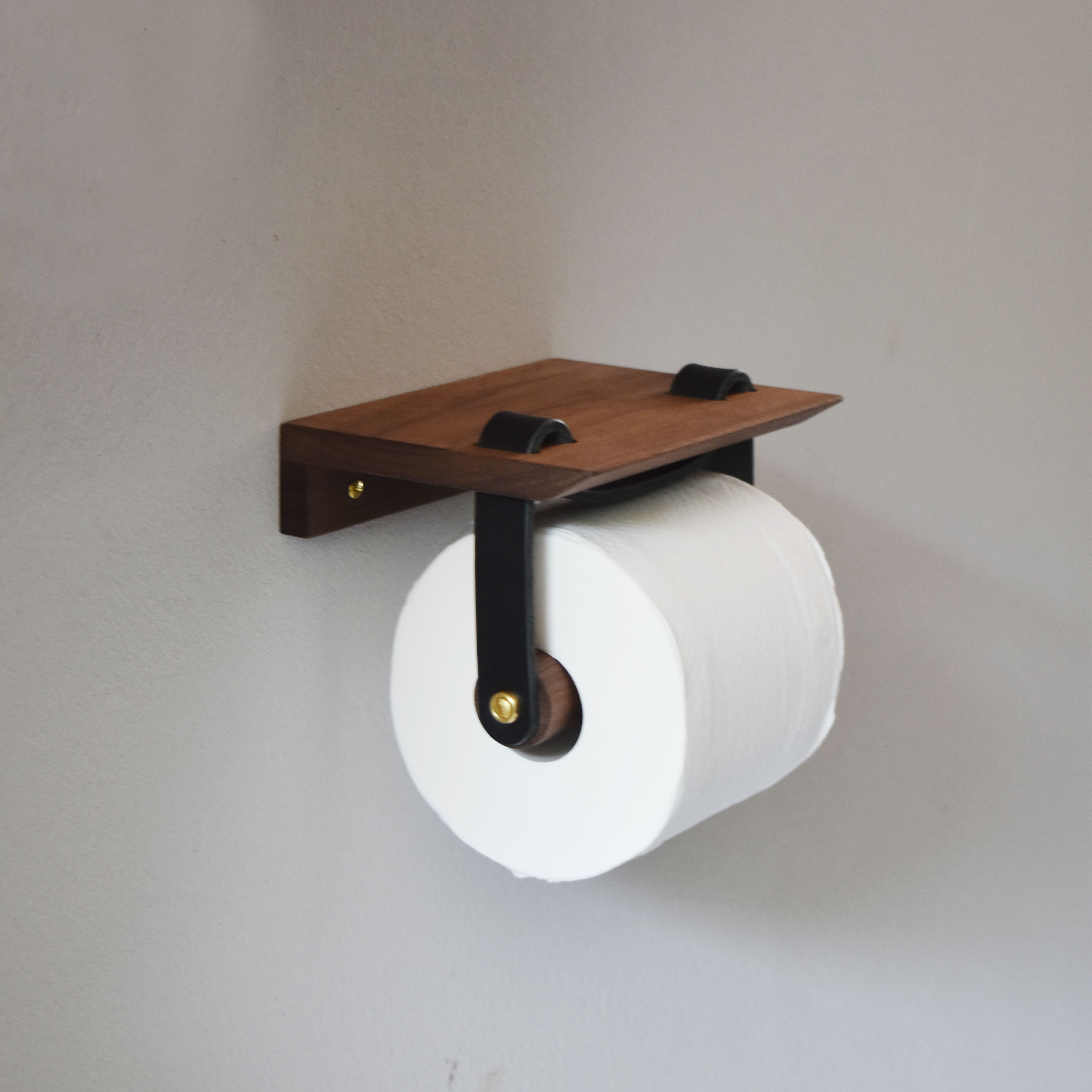 【ふるさと納税】Teha’amana Toilet paper holder テハマナ トイレットペーパーホルダー ウォールナット（カラーをお選びください） 革 皮 雑貨 おしゃれ レザー 本革 こだわりの逸品 地域特産品 ギフト 自分用 人気 おすすめ