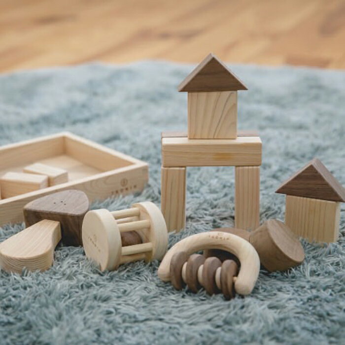 【ふるさと納税】桧のおもちゃ アイコニー ベビーセット（ガラガラシリーズ・積み木） IKONIH BabySet