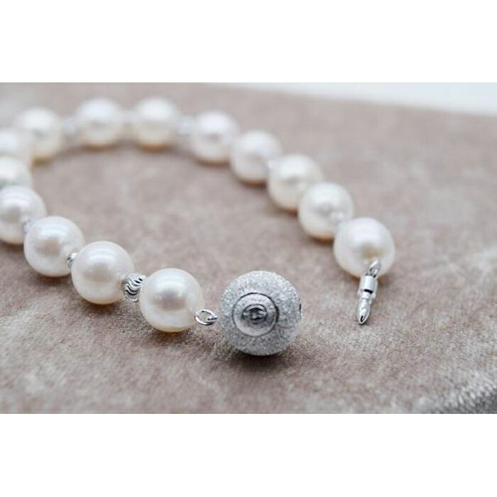 【ふるさと納税】あこやバロック真珠ブレスレット（シルバー色）　　