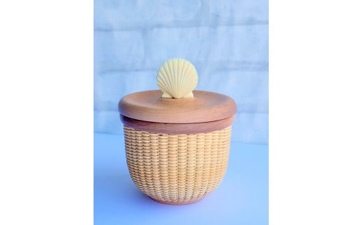 4インチ キャンディーバスケット 雑貨 収納 小物入れ シェルの取っ手 インテリア シェル 貝殻 おしゃれ お菓子入れ かわいい ナチュラル マリン風