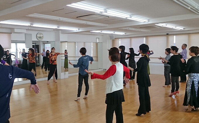 【ふるさと納税】団体レッスンチケット27回分（社交ダンス・ウォーキング） 体験チケット 3