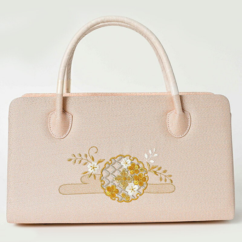 和装バッグ ピンクに金銀の刺繍 利休バッグ ファッション かばん 和装バッグ 手提げ 民芸品 工芸品 伝統技術 篠原縫製 お届け：ご入金確認後、約1週間ほどで発送いたします。