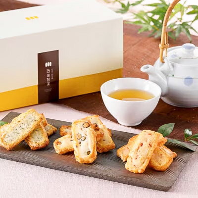 【ふるさと納税】Cute box 3種詰め合わせ / 西田製菓 おかき 詰め合わせ 60枚入り（豆・海老・青のり） 個包装 米菓 お菓子 お茶菓子 手土産 お取り寄せ プチギフト プレゼント 佐賀県産 ひよく米 国産 豆おかき 海老おかき 青のりおかきのサムネイル