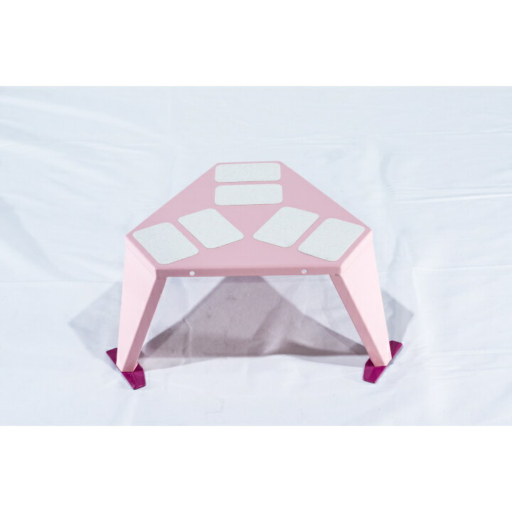 ステップデルタ ピンク