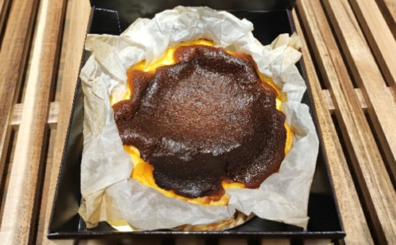 【ふるさと納税】 バスクチーズケーキ ( 三田高原卵使用 バスクチーズケーキ(冷凍)...