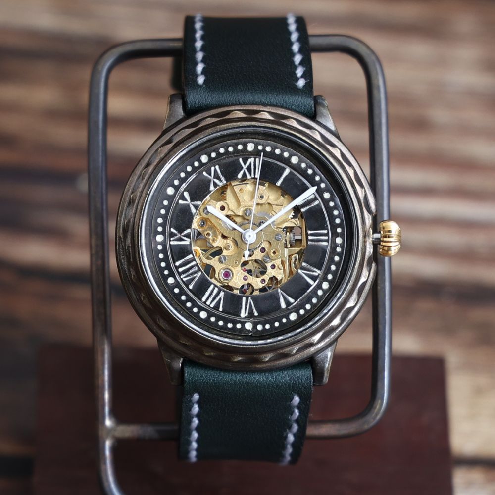 【ふるさと納税】ハンドメイド腕時計（機械式自動巻）ATG-WR651