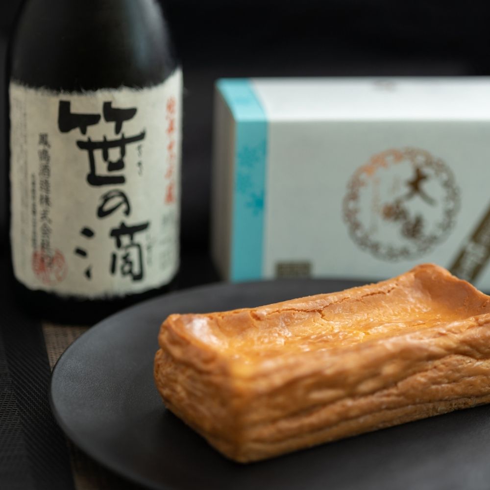 【ふるさと納税】鳳鳴酒造「純米大吟醸・笹の滴を使ったチーズケーキ」 | 兵庫県 丹波篠山 お菓子 おかし スイーツ お取り寄せ お取り寄せスイーツ お土産 洋菓子 食品 食べ物 ギフト プレゼント 贈り物