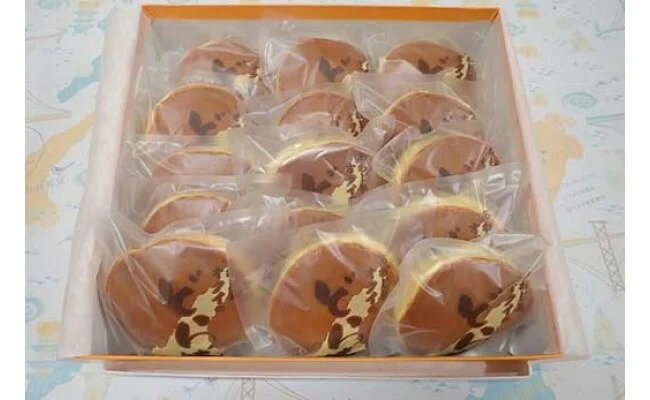 【ふるさと納税】ふんわりさっくりとした「特製どら焼き」