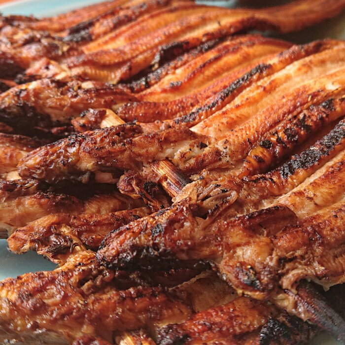 【ふるさと納税】すし屋亙(のぶ)プロデュ−スの焼きあなご10本のサムネイル