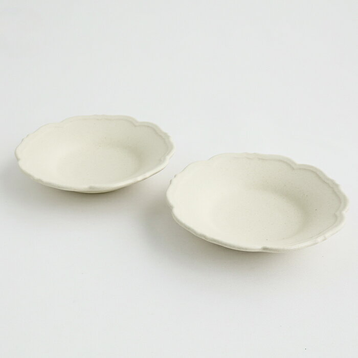 【ふるさと納税】【Awabi ware】輪花皿S ペアセット（アイボリー×2） 《決済から3ヶ月前後で発送》のサムネイル