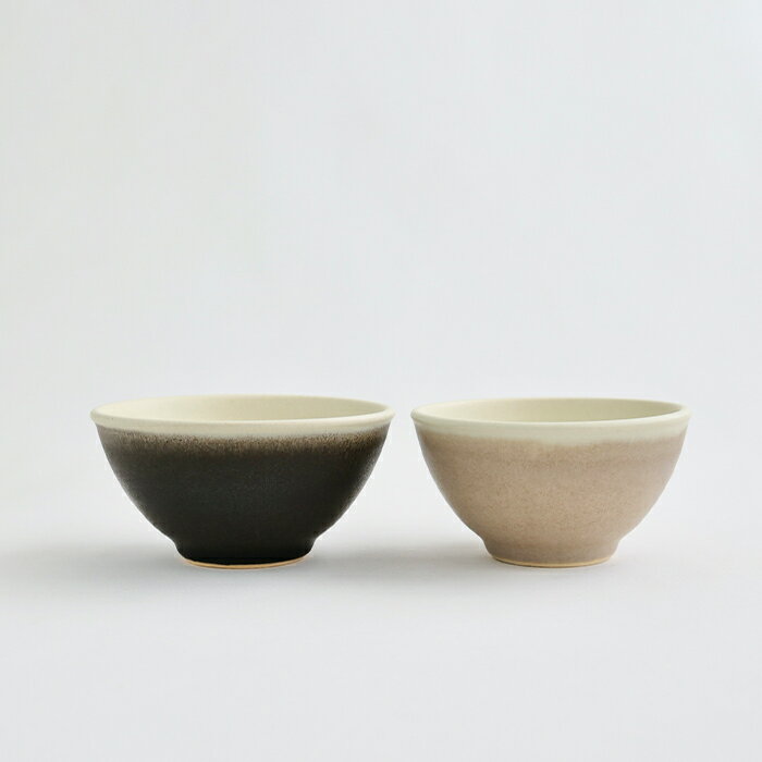 [Awabi ware]掛け分け茶碗 大小ペアセット(大/黒マット・小/ベージュ) [決済から3ヶ月前後で発送]