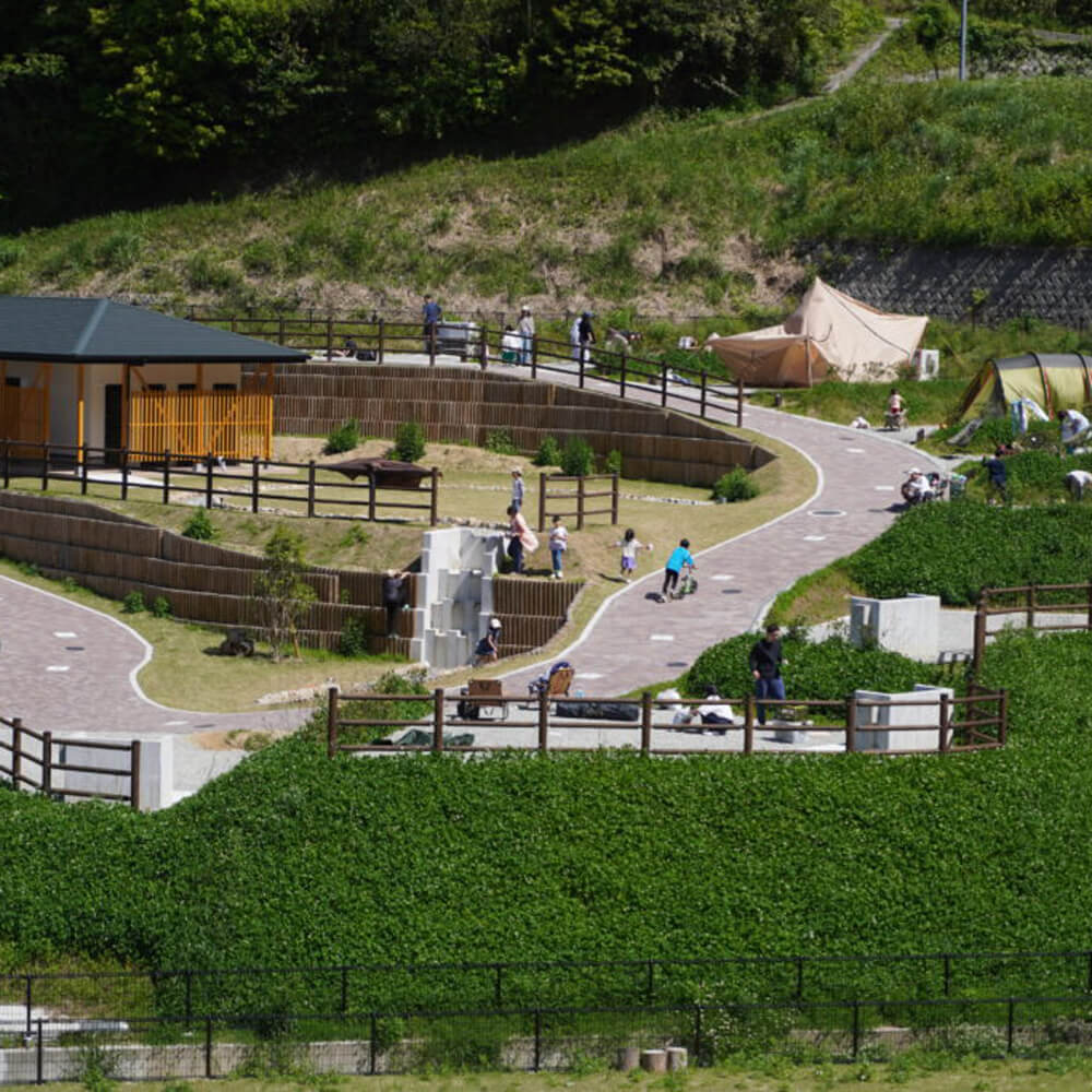 【ふるさと納税】興隆寺ヴィレッジCAMPINGFIELDキャンプサイト宿泊チケット　宿泊券 旅行クーポン 淡路島 観光 f282260-awaji-10003092 兵庫県淡路市 サンプル画像2