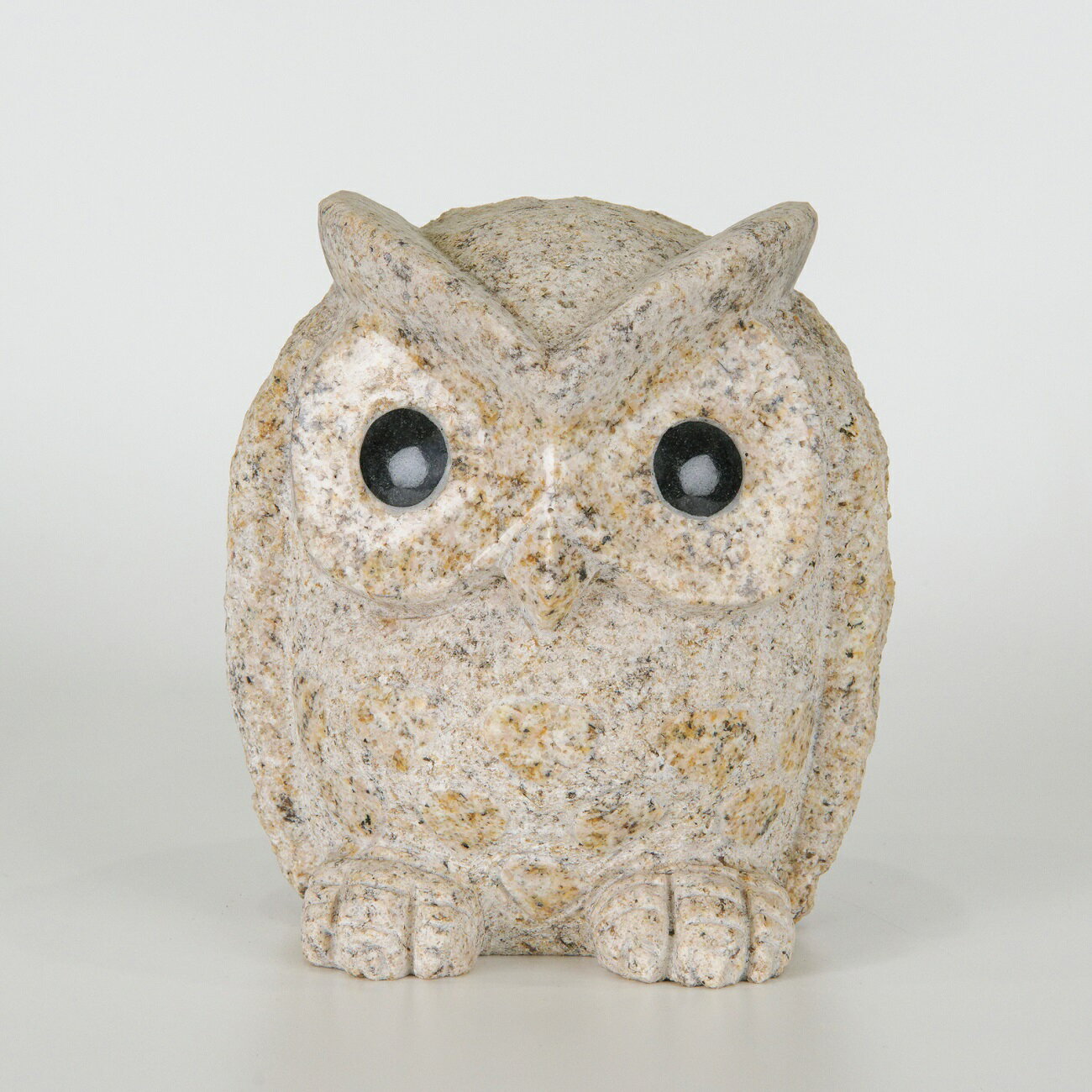 【ふるさと納税】AE2　ふくろう の置物（小）　【　フクロウ　梟　置物　縁起物　石像 】