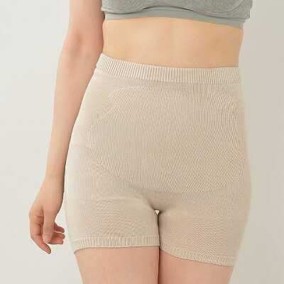 【ふるさと納税】日本製 シルク 腹巻パンツ 1分丈 無縫製 天然繊維 タグフリー グレージュ (611-7528)【1256220】