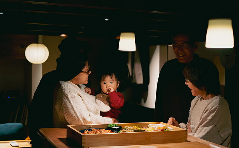 【ふるさと納税】【お部屋で愉しむKISSAのディナー】3名様用　夕食とクラフトビー...