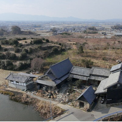 【ふるさと納税】奈良・古墳の麓で過ごす 1泊2日 宿泊体験(朝夕2食付き)ペアチケット【1607173】