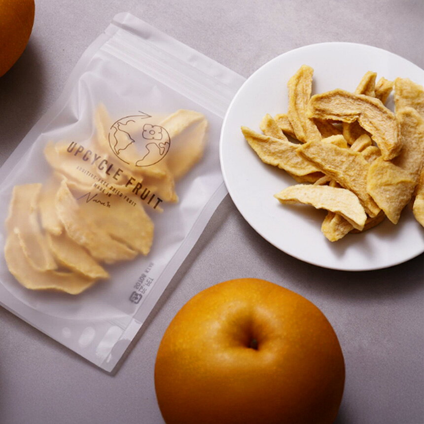 【ふるさと納税】 ドライフルーツ UPCYCLE FRUIT | お菓子 スイーツ ドライフルーツ フルーツ加工品 柿 かき キウイ 梨 いちご おやつ ギフト ヘルシー 人気 手作り 自然派 保存食 国産 奈良県 五條市 f292079-gojo-10000720 奈良県五條市 サンプル画像2