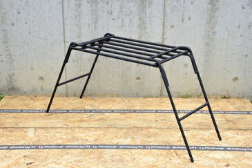 【ふるさと納税】焚火用 ファイヤーグリルテーブル/アウトドアグッズ キャンプ用品 BBQ バーベキュー キャンパー