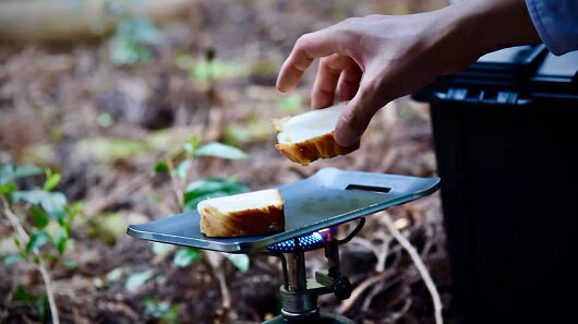 【ふるさと納税】極厚鉄板 ソロ/アウトドアグッズ　キャンプ用品　OUTDOOR　BBQ　登山用品　ピクニック　ソロキャンパー