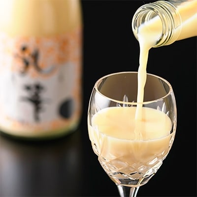 【ふるさと納税】ミルクのお酒　乳華300ml　1本【配送不可地域：離島】【1080424】