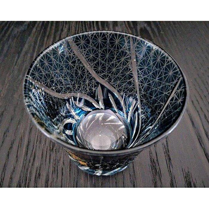 【ふるさと納税】箔舞切子グラス240 ダークブルー | 九度山町 切子グラス 工芸品 高級感あるデザイン 人気 おすすめ グラス ガラス 食器 酒器 インテリア ギフト プレゼント お取り寄せ 通販 送料無料 ふるさと納税